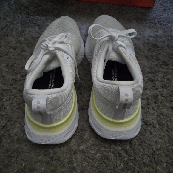 Nike React Infinity Run FK 2 Women Size 11 White Platinum 032026 - Picture 6 of 7